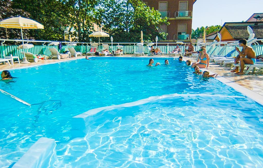 Hotel Santa Martina Вілла-Маріна Екстер'єр фото
